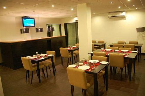 Executive Residence Hotel Gurgaon Restaurant
