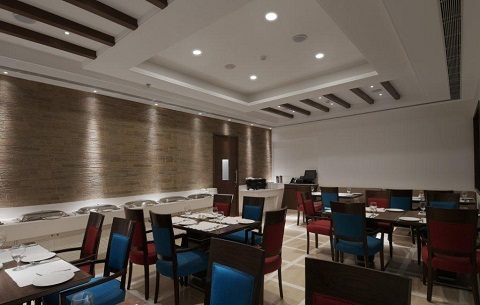 Vista Signature Hotel Gurgaon Restaurant