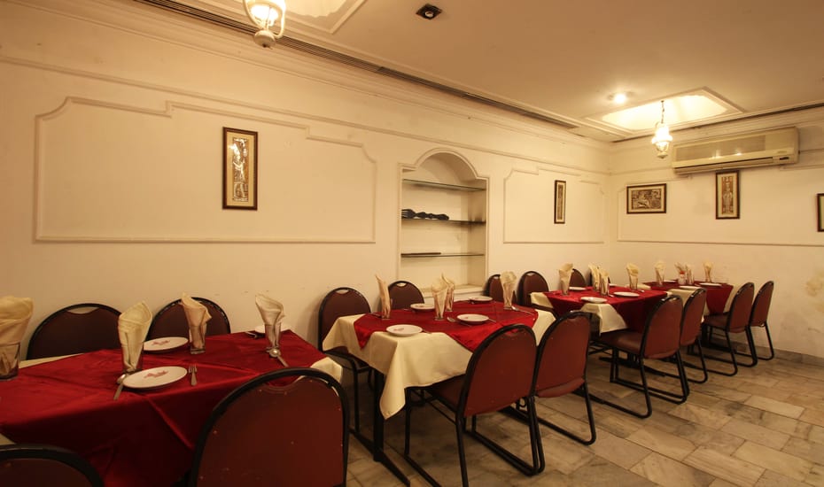 Groovie Hotel Gurgaon Restaurant