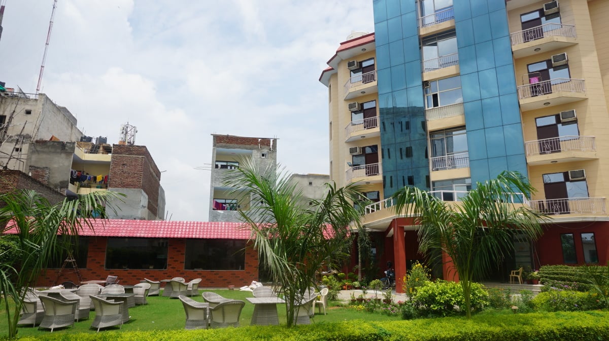 DsMezbaan Hotel Gurgaon