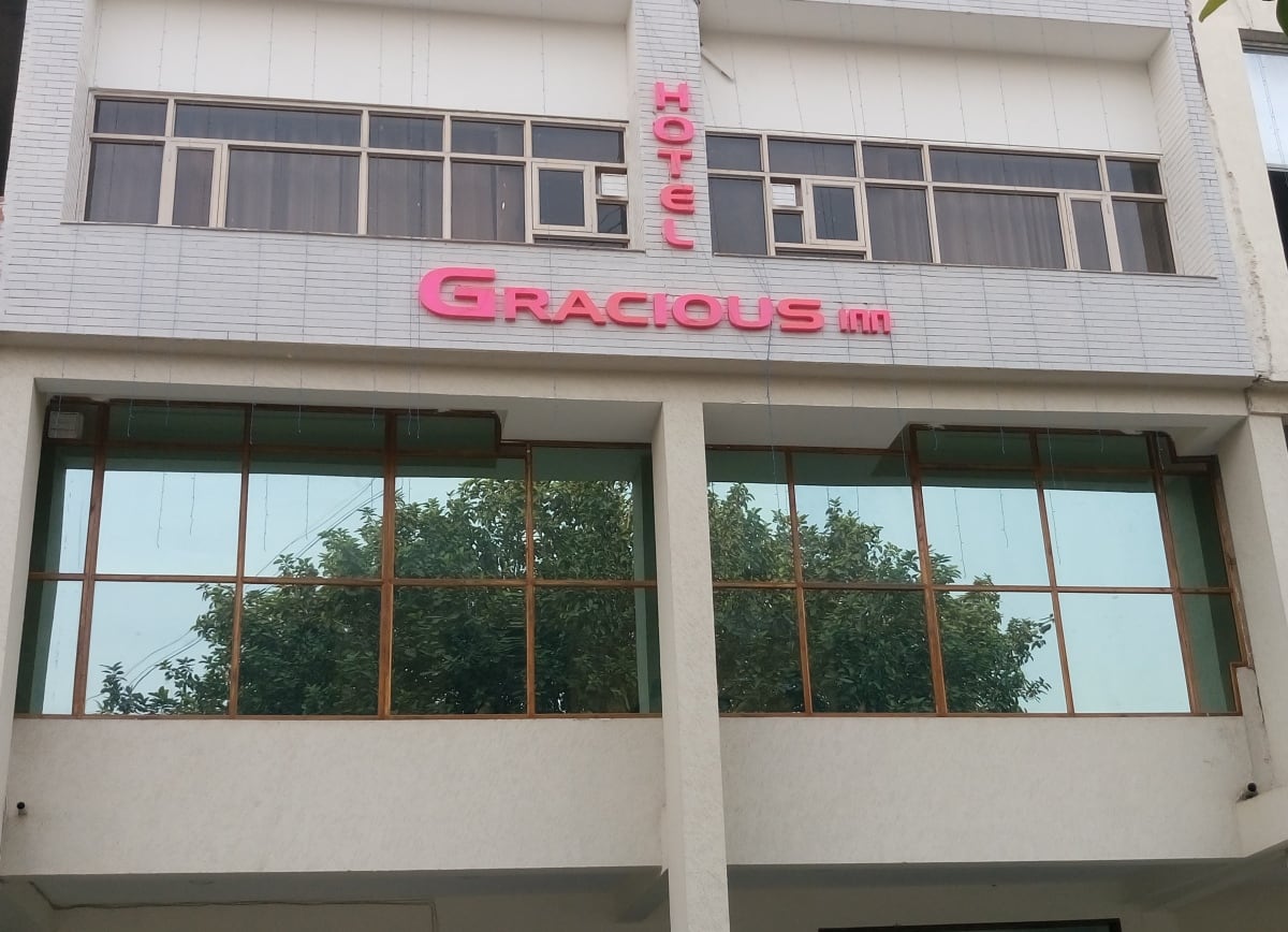 Gracious Inn Hotel Gurgaon