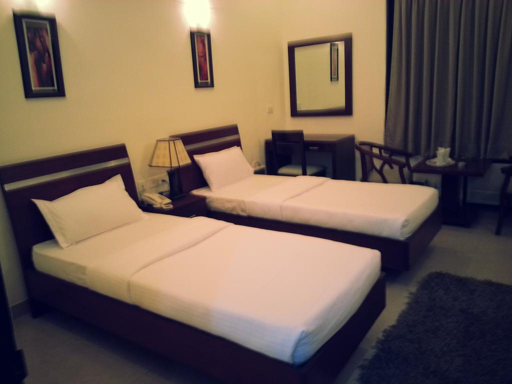 Mirror Touch Guest House Gurgaon