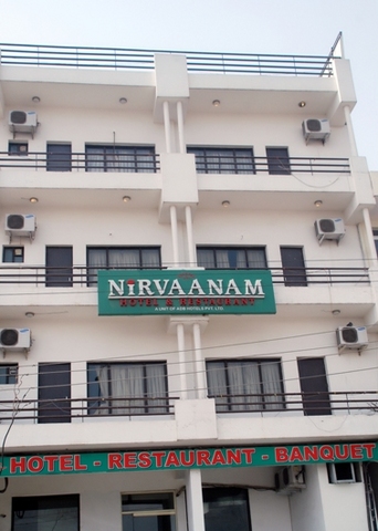 Nirvaanam Hotel Gurgaon