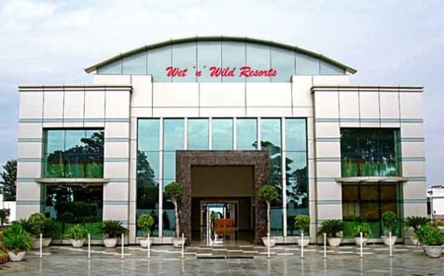 Wet N Wild Hotel And Resort Gurgaon