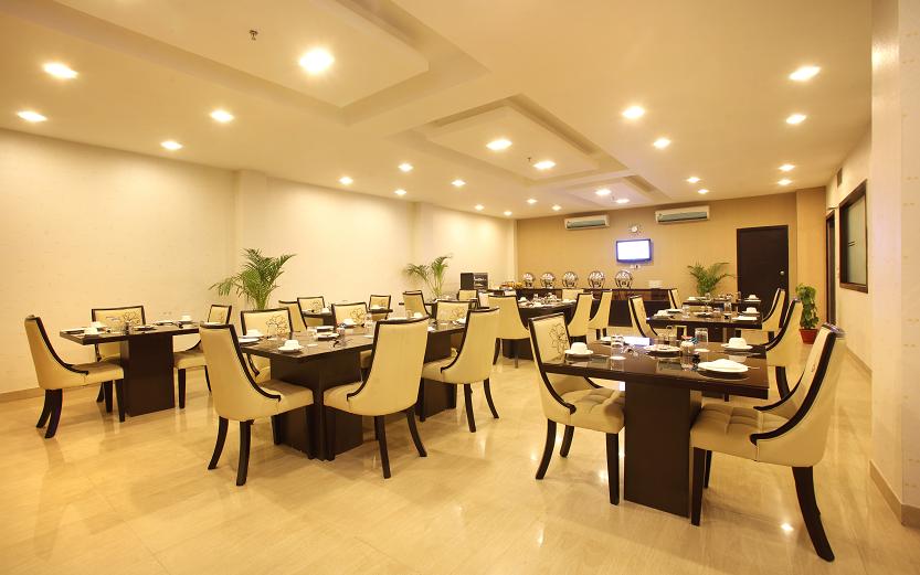 The Claire Hotel Gurgaon Restaurant
