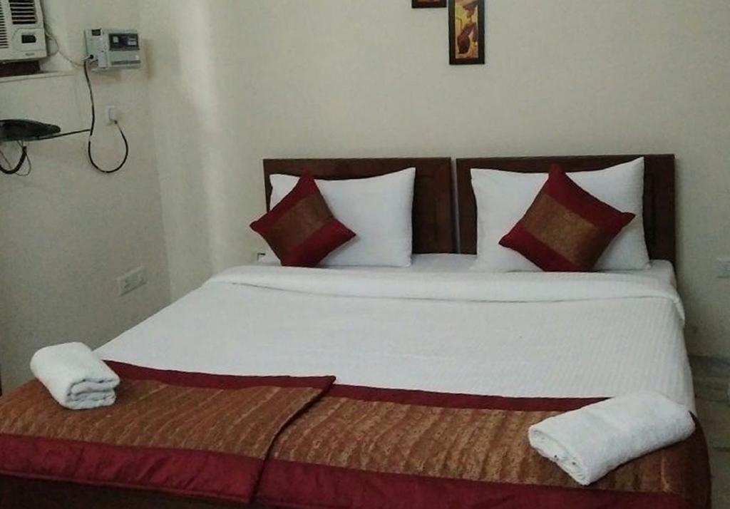 Green Valley Room Hotel Gurgaon